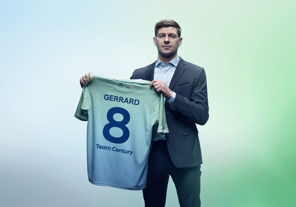 Steven Gerrard súčasťou tímu Hyundai Goal of the Century