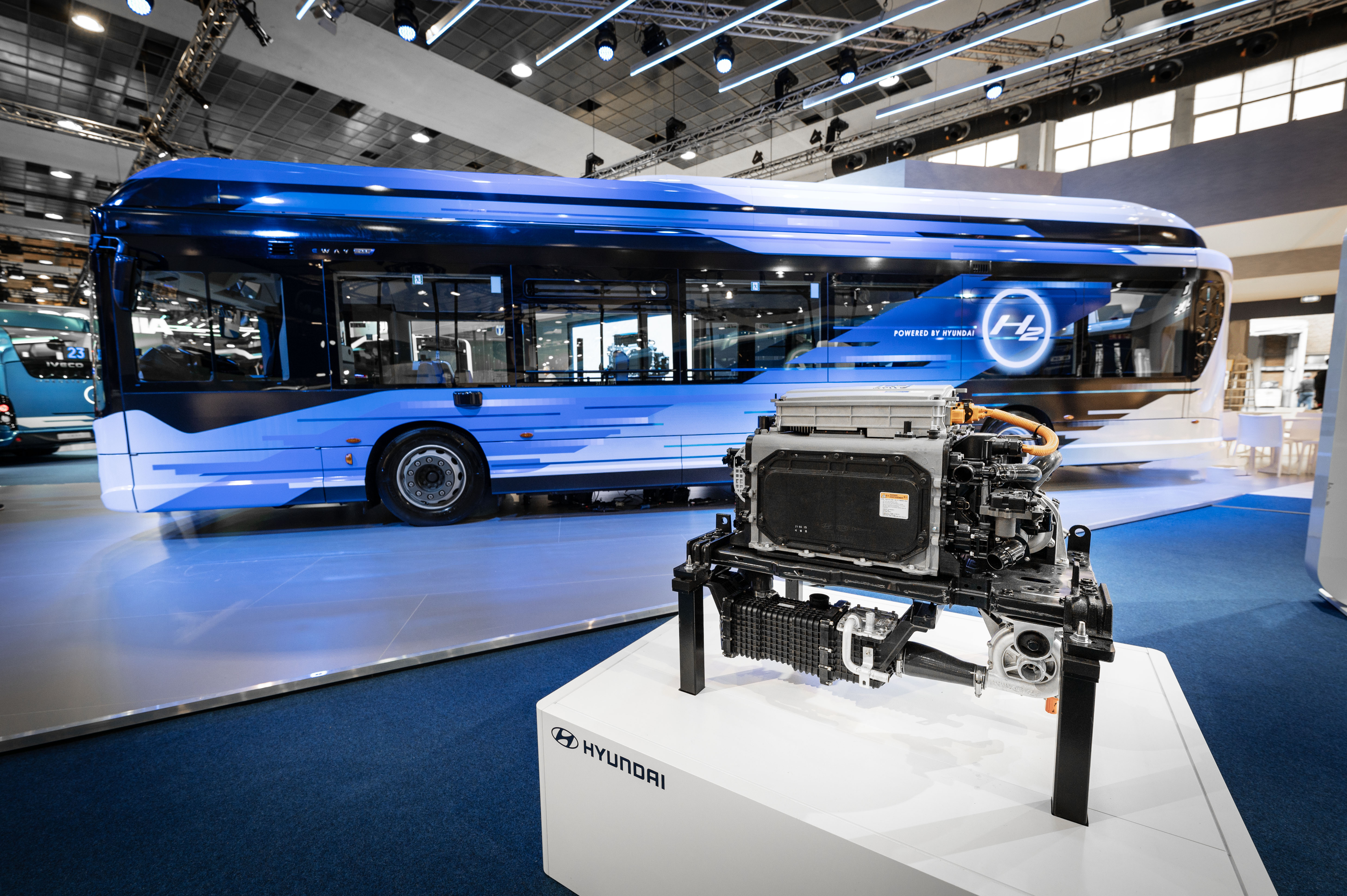 Hyundai a Iveco predstavili nový mestský autobus na vodík.